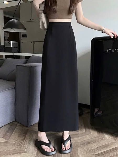 TB9339 - CHÂN VÁY BASIC ĐEN (VÁY LẺ)