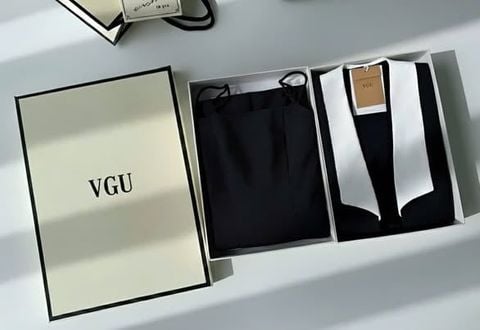 VGU1510 - ĐẦM DÀI 2 DÂY ĐEN + ÁO KHOÁC