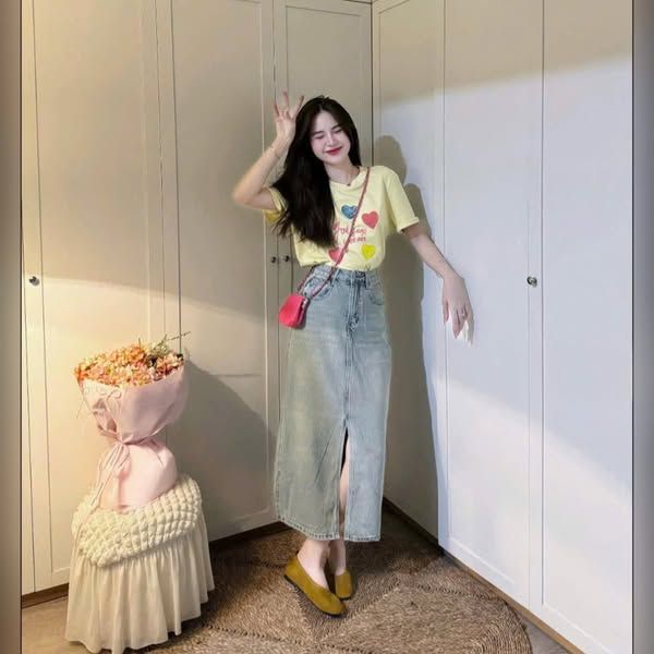 VGU1607 - SET ÁO THUN VÀNG + C.VÁY JEAN XẺ TRƯỚC