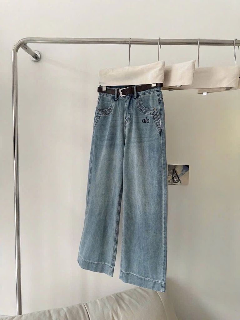 TB9180 - QUẦN JEAN DÀI THÊU ALO - XANH NHẠT (KÈM NỊT)