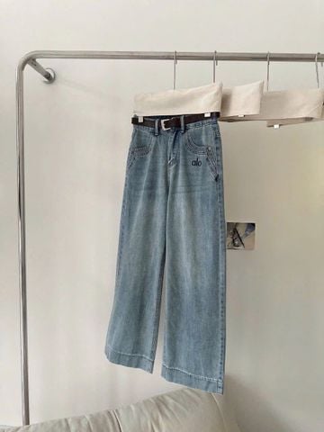 TB9180 - QUẦN JEAN DÀI THÊU ALO - XANH NHẠT (KÈM NỊT)