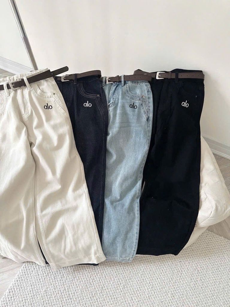 TB9180 - QUẦN JEAN DÀI THÊU ALO - XANH NHẠT (KÈM NỊT)