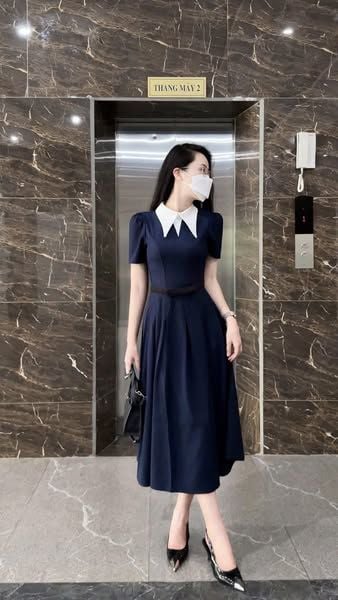 KS1393 - ĐẦM DÀI XANH ĐEN PHỐI CỔ TRẮNG (KÈM DÂY)