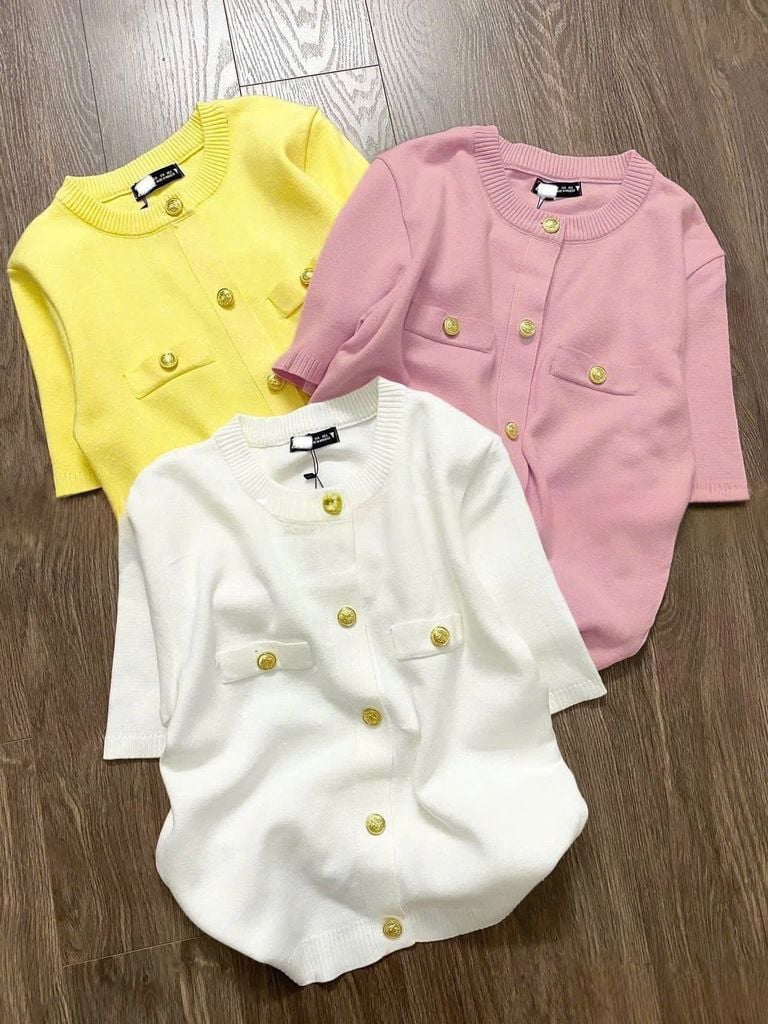 VGU1715 - ÁO LEN PHỐI NÚT - TRẮNG (ÁO LẺ)