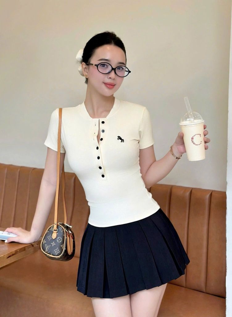 SKY9470 - ÁO THUN BODY THÊU NGỰA - TRẮNG (ÁO LẺ)