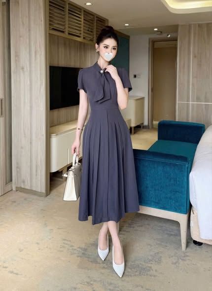 SKY5943 - ĐẦM DÀI TÙNG XẾP LY XÁM PHỐI TAG