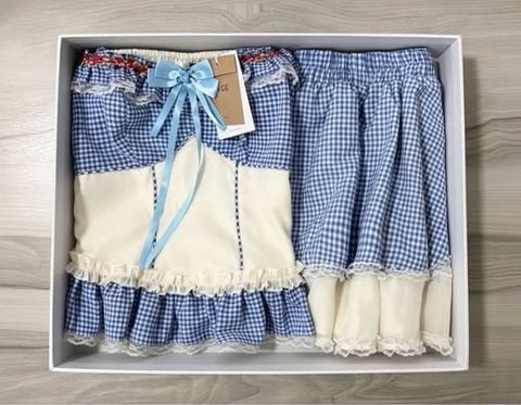 VGU1825 - SET ÁO PHỐI NƠ, VÁY TẦNG (CARO XANH)