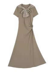 VGU1857 - ĐẦM DÀI THẮT EO PHỐI REN (NÂU)