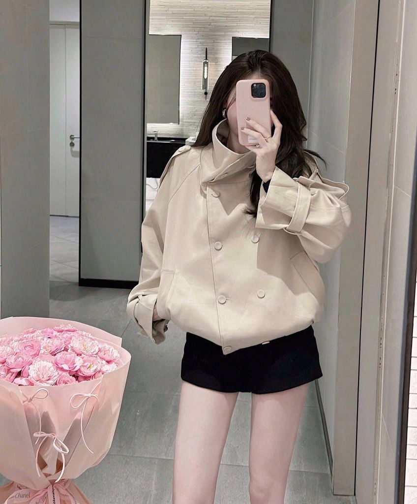 KS1495 - ÁO MĂNG TÔ FORM NGẮN CỔ CAO (NÂU)