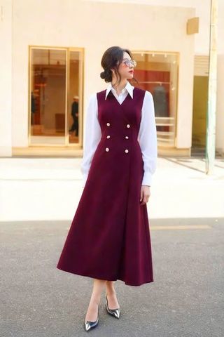 SKY5947 - SET ÁO SƠMI TRẮNG, ĐẦM DÀI PHỐI NÚT ĐỎ