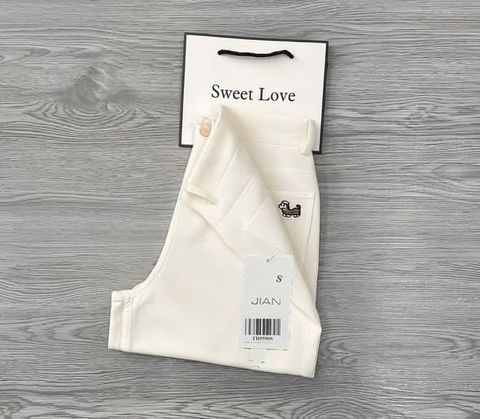 TB9590 - QUẦN SHORT THÊU CÚN (TRẮNG KEM)