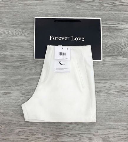 KS1572 - QUẦN SHORT TÚI XÉO (TRẮNG)