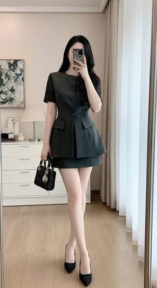KS1567 - SET ÁO NÚT BỌC, VÁY NGẮN (XÁM)