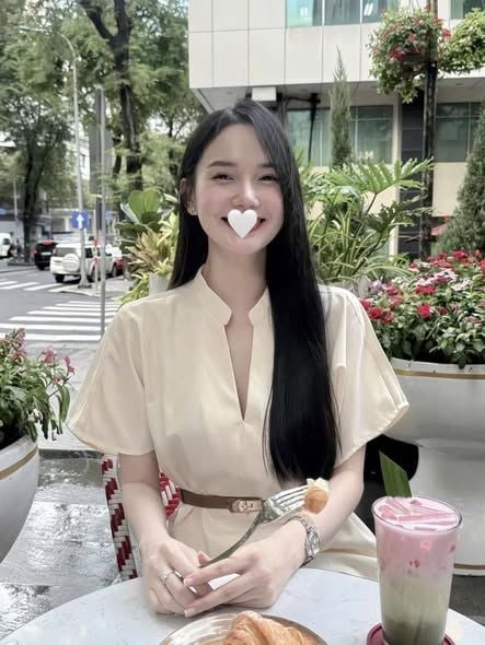 KS1590 - SET KEM XẺ CỔ V (KÈM NỊT NÂU)