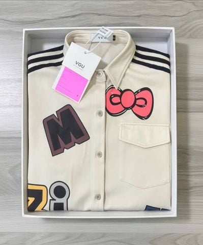 VGU2010 - ÁO KIỂU SƠMI FORM DÀI IN HÌNH MINNIE (KEM)