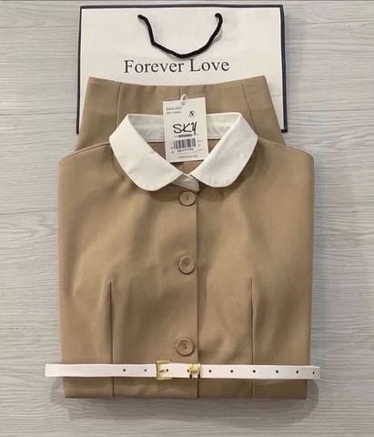 SKY5973 - SET ÁO CỔ SEN, VÁY NGẮN NÂU (KÈM NỊT)