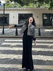 VGU2051 - SET ÁO KHOÁC JEAN, VÁY DÀI 2 DÂY ĐEN