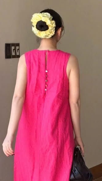 SKY9709 - ĐẦM LINEN SÁT NÁCH THÊU LÁ (HỒNG SEN)