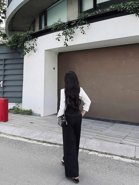 VGU2114 - SET ÁO SƠMI TRẮNG PHỐI SỌC, QUẦN TÂY DÀI