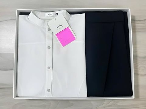 VGU2057 - SET ÁO SƠMI TRẮNG CÁNH DƠI, VÁY DÀI ĐEN