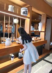 SHE4786 - ĐẦM NGẮN PHỐI TÚI CÓ ĐỆM VAI