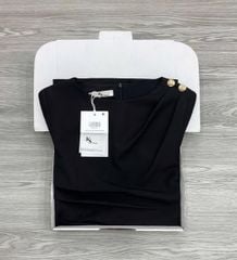 KS1692 - ĐẦM BASIC ĐEN ĐÍNH NÚT VAI (ĐEN)