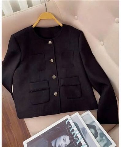 KS1685 - ÁO KHOÁC NÚT KIỂU PHỐI TÚI (ĐEN) - LẺ