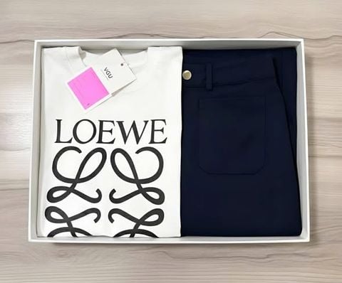 VGU2121 - SET ÁO THUN TRẮNG LOEWE, QUẦN DÀI X.ĐEN