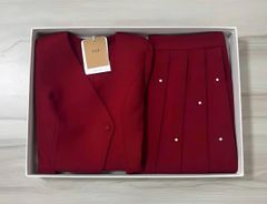 VGU2167 - SET CAO CẤP ÁO ĐẮP CHÉO, VÁY LY ĐÍNH ĐÁ (ĐỎ)