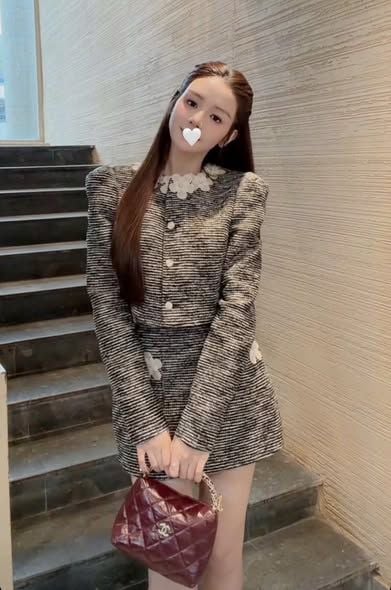 KS1737 - SET DẠ TWEED CAO CẤP ĐÍNH HOA (XÁM MUỐI TIÊU)