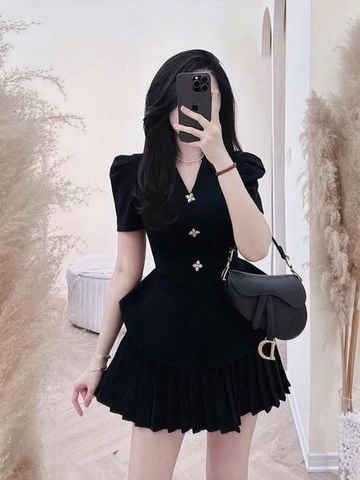 KS1760 - SET ÁO PEPLUM NÚT KIỂU, VÁY NGẮN XẾP LY (ĐEN)