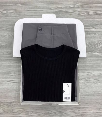 KS1769 - SET ÁO THUN BORIP ĐEN , QUẦN DÙ ỐNG RỘNG XÁM