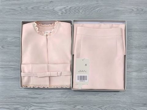 TB9821 - SET ÁO PEPLUM VIỀN REN THẮT NƠ EO, VÁY DÀI (HỒNG)