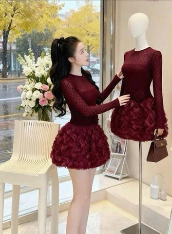 VGU2302 - ĐẦM REN NGẮN PHỐI HOA (ĐỎ TÍM) - KÈM QUẦN BH