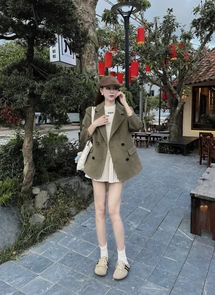 KS1821 - ÁO KHOÁC DẠ PHỐI NÚT (NÂU)