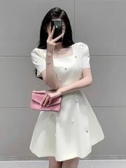 KS1846 - ĐẦM NGẮN CỔ VUÔNG ĐÍNH ĐÁ (KEM)