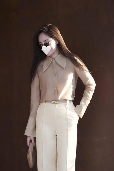 SHE4901 - SET ÁO SƠMI TAY DÀI MÀU DA, QUẦN DÀI (KHÔNG KÈM NỊT)