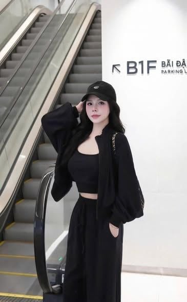 VGU2330 - SET 3 MÓN - ÁO KHOÁC + ÁO 2 DÂY + QUẦN DÀI ( SET ĐEN)