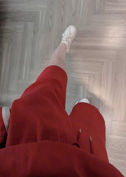 SKY0050 - SET BỘ TAY DÀI PHỐI VIỀN XÁM, QUẦN NGỐ ĐỎ