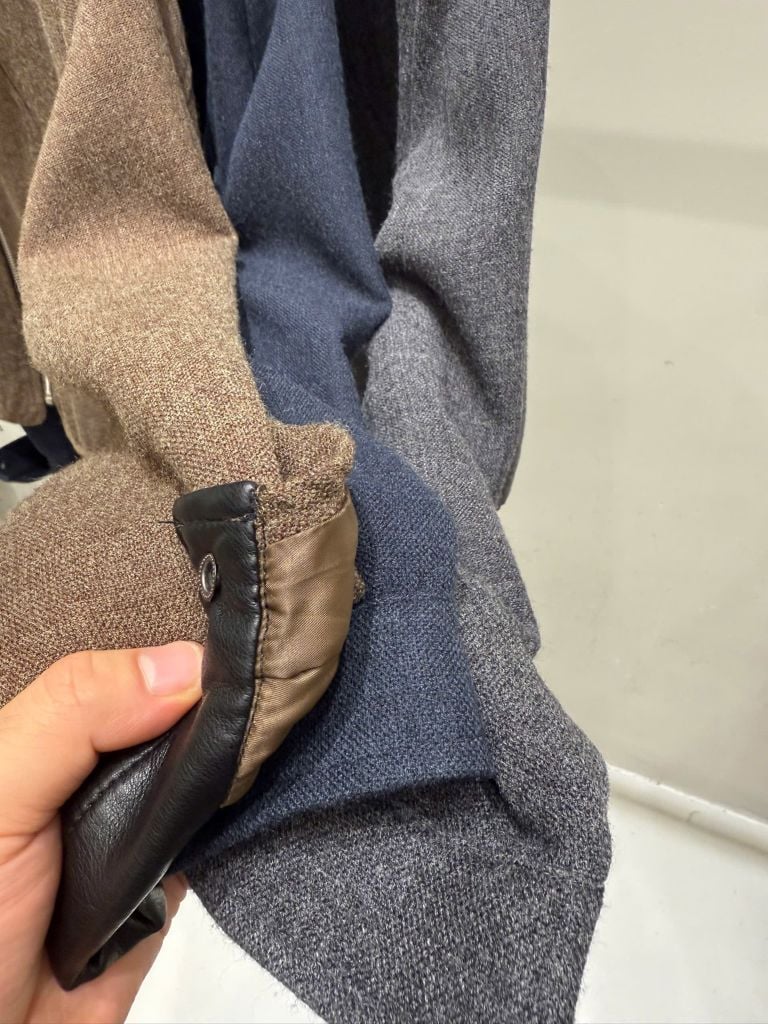 QCC3016 KHOÁC DẠ CỔ DA KHÓA KÉO (NÂU)