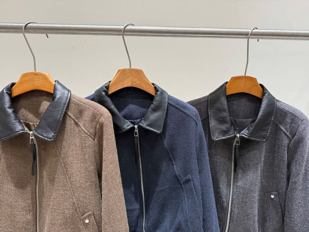 QCC3016 KHOÁC DẠ CỔ DA KHÓA KÉO (NÂU)