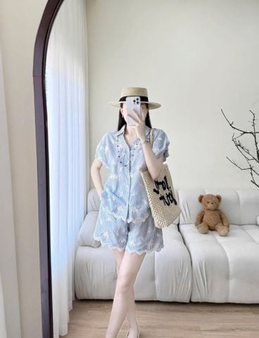 TQ4526 SET SỌC XANH THÊU - QUẦN SHORT REN SÓNG