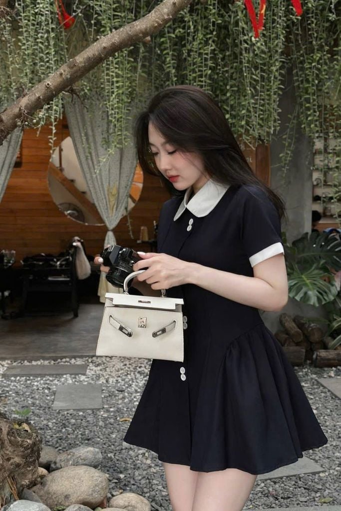 SKY9005 ĐẦM CỔ SƠ MI ĐÍNH NÚT ( ĐEN)