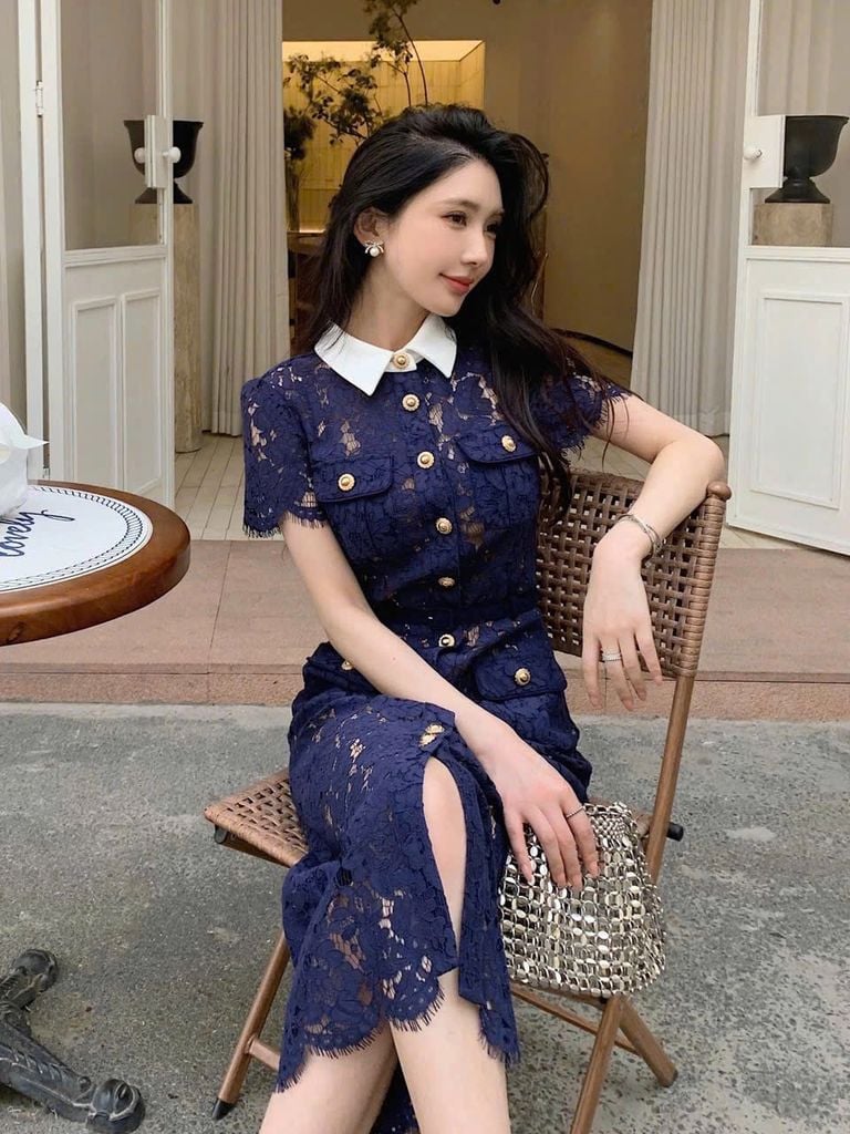 TB9062 ĐẦM REN HOA PHỐI NÚT CC + NỊT (X.ĐEN)