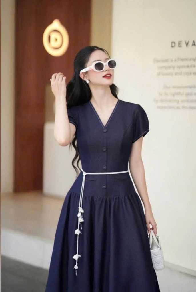 VGU1071 ĐẦM DÀI PHỐI ĐÂY ĐAI HOA