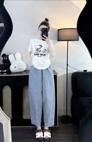 TB8596 - SET ÁO THUN IN HÌNH TRẮNG + QUẦN DÀI SỌC