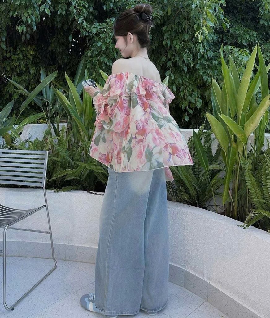 VGU0594 - SET ÁO TRỄ VAI HOA - QUẦN JEAN DÀI
