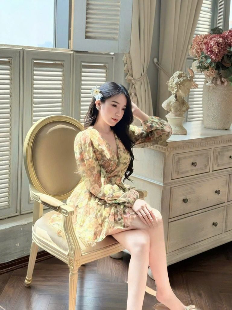 VGU0616 - ĐẦM TƠ HOA NGẮN