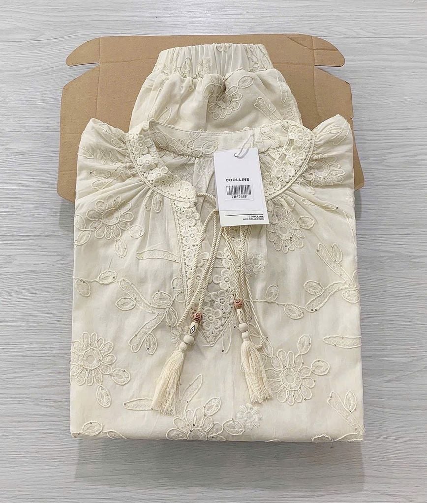 TB5765 -  SET KEM HOA THÊU, QUẦN SHORT CHÂN REN