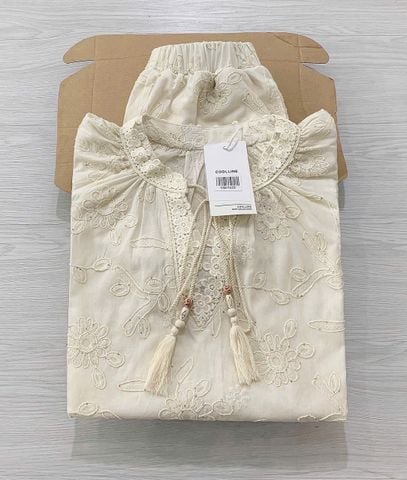 TB5765 SET KEM HOA THÊU, QUẦN SHORT CHÂN REN